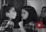 Immagine di Dionne Quintuplets Callander Ontario, 1940, secondo 62 filmato di repertorio 65675037164