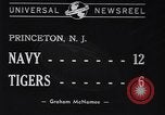 Immagine di Partita di calcio Princeton New Jersey USA, 1940, secondo 6 filmato di repertorio 65675037165