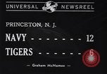 Immagine di Partita di calcio Princeton New Jersey USA, 1940, secondo 8 filmato di repertorio 65675037165