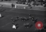 Immagine di Partita di calcio Princeton New Jersey USA, 1940, secondo 32 filmato di repertorio 65675037165