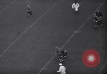 Immagine di Partita di calcio Princeton New Jersey USA, 1940, secondo 52 filmato di repertorio 65675037165