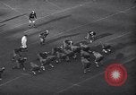Immagine di Partita di calcio Princeton New Jersey USA, 1940, secondo 61 filmato di repertorio 65675037165