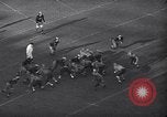 Immagine di Partita di calcio Princeton New Jersey USA, 1940, secondo 62 filmato di repertorio 65675037165