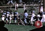 Standbild Japanisch-amerikanisches Waisenhaus United States USA, 1940, aus Sekunde 12 historischem Filmmaterial Videoclip 65675037175