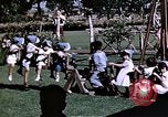 Standbild Japanisch-amerikanisches Waisenhaus United States USA, 1940, aus Sekunde 13 historischem Filmmaterial Videoclip 65675037175