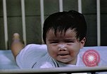 Standbild Japanisch-amerikanisches Waisenhaus United States USA, 1940, aus Sekunde 48 historischem Filmmaterial Videoclip 65675037175