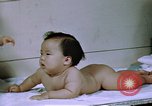 Standbild Japanisch-amerikanisches Waisenhaus United States USA, 1940, aus Sekunde 53 historischem Filmmaterial Videoclip 65675037175
