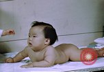 Standbild Japanisch-amerikanisches Waisenhaus United States USA, 1940, aus Sekunde 54 historischem Filmmaterial Videoclip 65675037175