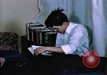 Standbild verlegt Nisei Familien United States USA, 1940, aus Sekunde 22 historischem Filmmaterial Videoclip 65675037176