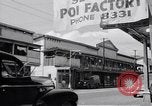 Image des scènes de rue Seconde Guerre Mondiale à Honolulu Honolulu Hawaii USA, 1942, de la seconde 11 séquences d'archives historiques vidéo 65675037187