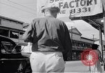 Image des scènes de rue Seconde Guerre Mondiale à Honolulu Honolulu Hawaii USA, 1942, de la seconde 25 séquences d'archives historiques vidéo 65675037187