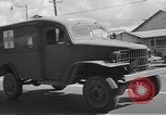Image des scènes de rue Seconde Guerre Mondiale à Honolulu Honolulu Hawaii USA, 1942, de la seconde 59 séquences d'archives historiques vidéo 65675037187