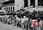 Standbild Sicherheit in Honolulu nach Pearl Harbor Angriff Honolulu Hawaii USA, 1941, aus Sekunde 18 historischem Filmmaterial Videoclip 65675037192