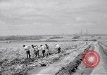 Standbild Sicherheit in Honolulu nach Pearl Harbor Angriff Honolulu Hawaii USA, 1941, aus Sekunde 46 historischem Filmmaterial Videoclip 65675037192