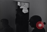 Image Les généraux des Forces alliées visiter déplacées camp DP Wolfratshausen Allemagne, 1945, de la seconde 29 séquences d'archives historiques vidéo 65675037193