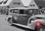 Image Les généraux des Forces alliées visiter déplacées camp DP Wolfratshausen Allemagne, 1945, de la seconde 37 séquences d'archives historiques vidéo 65675037193