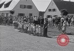 Image Les généraux des Forces alliées visiter déplacées camp DP Wolfratshausen Allemagne, 1945, de la seconde 38 séquences d'archives historiques vidéo 65675037193