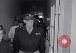 Image Les généraux des Forces alliées visiter déplacées camp DP Wolfratshausen Allemagne, 1945, de la seconde 48 séquences d'archives historiques vidéo 65675037193