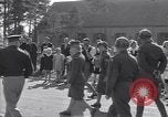 Image Les généraux des Forces alliées visiter déplacées camp DP Wolfratshausen Allemagne, 1945, de la seconde 53 séquences d'archives historiques vidéo 65675037193