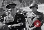 Image généraux des Forces alliées Wolfratshausen Allemagne, 1945, de la seconde 40 séquences d'archives historiques vidéo 65675037194