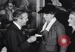Standbild First Lady Frau Franklin D Roosevelt New York United States USA, 1938, aus Sekunde 19 historischem Filmmaterial Videoclip 65675037206
