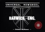 Standbild deutsch-jüdische Flüchtlinge Harwich England, 1938, aus Sekunde 3 historischem Filmmaterial Videoclip 65675037207