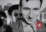 Standbild deutsch-jüdische Flüchtlinge Harwich England, 1938, aus Sekunde 13 historischem Filmmaterial Videoclip 65675037207