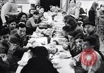 Standbild deutsch-jüdische Flüchtlinge Harwich England, 1938, aus Sekunde 26 historischem Filmmaterial Videoclip 65675037207