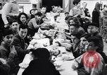 Standbild deutsch-jüdische Flüchtlinge Harwich England, 1938, aus Sekunde 27 historischem Filmmaterial Videoclip 65675037207