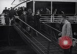 Image 200 enfants réfugiés juive allemande Harwich en Angleterre, 1938, de la seconde 4 séquences d'archives historiques vidéo 65675037219