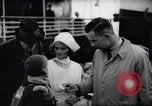 Image 200 enfants réfugiés juive allemande Harwich en Angleterre, 1938, de la seconde 38 séquences d'archives historiques vidéo 65675037219