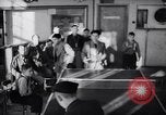 Image des enfants juifs réfugiés allemand Harwich en Angleterre, 1938, de la seconde 16 séquences d'archives historiques vidéo 65675037220