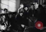 Image des enfants juifs réfugiés allemand Harwich en Angleterre, 1938, de la seconde 40 séquences d'archives historiques vidéo 65675037220