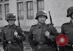 Standbild stabil von Pferden Italien, 1938, aus Sekunde 46 historischem Filmmaterial Videoclip 65675037222
