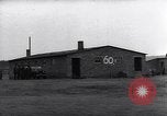 Standbild NS-Konzentrationslager Ludwigslust Deutschland, 1945, aus Sekunde 9 historischem Filmmaterial Videoclip 65675037227