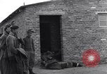 Standbild NS-Konzentrationslager Ludwigslust Deutschland, 1945, aus Sekunde 20 historischem Filmmaterial Videoclip 65675037227