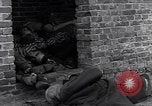 Standbild NS-Konzentrationslager Ludwigslust Deutschland, 1945, aus Sekunde 29 historischem Filmmaterial Videoclip 65675037227