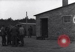 Standbild NS-Konzentrationslager Ludwigslust Deutschland, 1945, aus Sekunde 53 historischem Filmmaterial Videoclip 65675037227