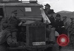 Standbild deutsche militärische Fahrzeuge Neumark Tschechoslowakei, 1945, aus Sekunde 31 historischem Filmmaterial Videoclip 65675037234