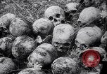Standbild Atrocity Beweise auf Majdanek Kz Lublin Polen, 1944, aus Sekunde 39 historischem Filmmaterial Videoclip 65675037237