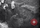 Standbild Atrocity Beweise auf Majdanek Kz Lublin Polen, 1944, aus Sekunde 43 historischem Filmmaterial Videoclip 65675037237
