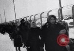 Standbild KZ Auschwitz Auschwitz Polen, 1944, aus Sekunde 52 historischem Filmmaterial Videoclip 65675037238