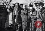 Standbild KZ Auschwitz Auschwitz Polen, 1944, aus Sekunde 33 historischem Filmmaterial Videoclip 65675037239