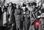 Standbild KZ Auschwitz Auschwitz Polen, 1944, aus Sekunde 34 historischem Filmmaterial Videoclip 65675037239