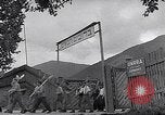 Standbild vertriebene Camp Admont Österreich, 1946, aus Sekunde 9 historischem Filmmaterial Videoclip 65675037241