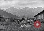 Standbild vertriebene Camp Admont Österreich, 1946, aus Sekunde 25 historischem Filmmaterial Videoclip 65675037241
