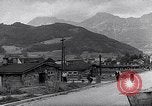 Standbild vertriebene Camp Admont Österreich, 1946, aus Sekunde 44 historischem Filmmaterial Videoclip 65675037241