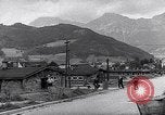 Standbild vertriebene Camp Admont Österreich, 1946, aus Sekunde 48 historischem Filmmaterial Videoclip 65675037241