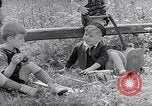 Immagine di UNRRA sfollati camp Admont Austria, 1946, secondo 15 filmato di repertorio 65675037242