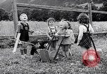 Immagine di UNRRA sfollati camp Admont Austria, 1946, secondo 34 filmato di repertorio 65675037242